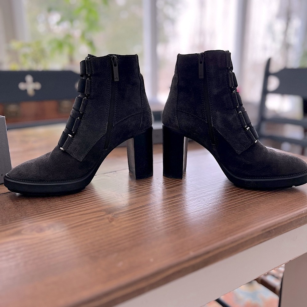 Aquatalia Ilisa suede booties- grey - Picture 5 of 6
